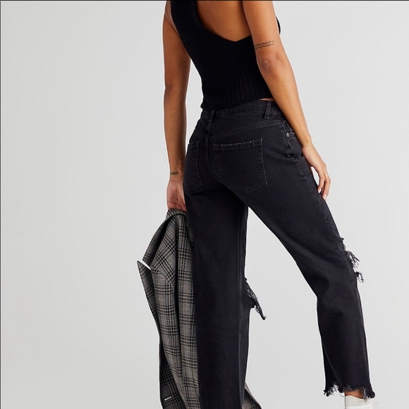 Maggie Mid-Rise Straight-Leg Jeans 30 New with Tags - Picture 5 of 10